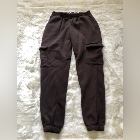 Sweatpants - Picture 2 of 6